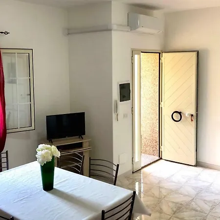 Casa Dolce Hibiscus Lägenhet Olbia